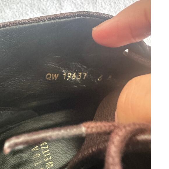 Stuart Weitzman Lace-Up The Safari Leather Ankle Bootie in Brown Size 6 - Picture 6 of 6